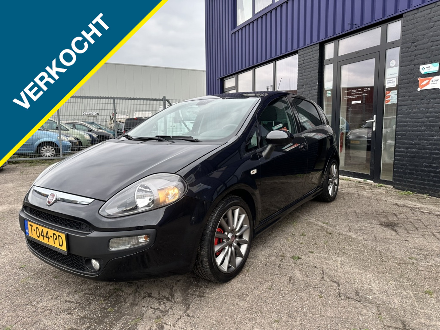 Fiat Fiat Punto 1.4-16V m-air Sport 2011 - voorkant