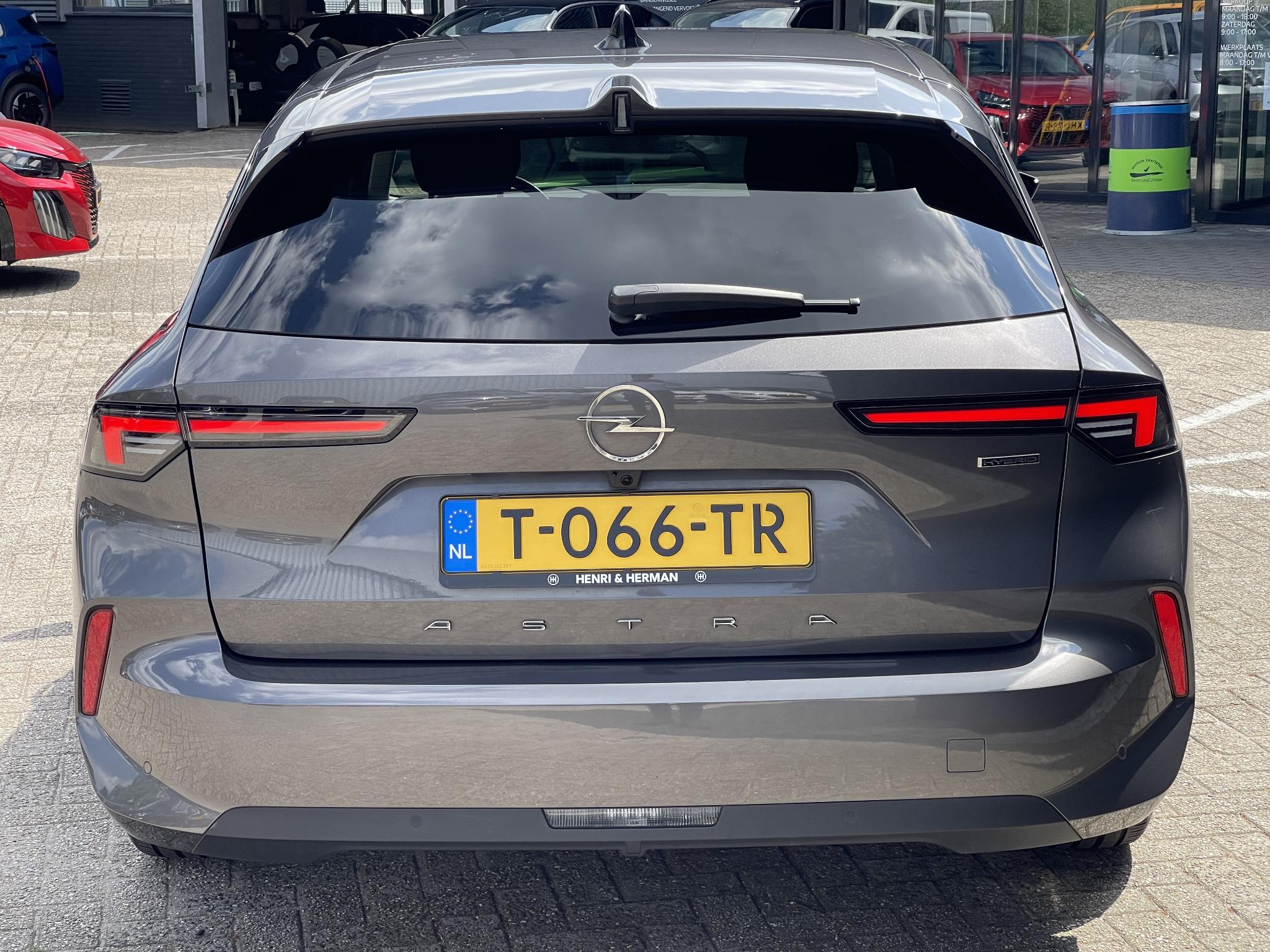Foto van Opel Astra Sports Tourer