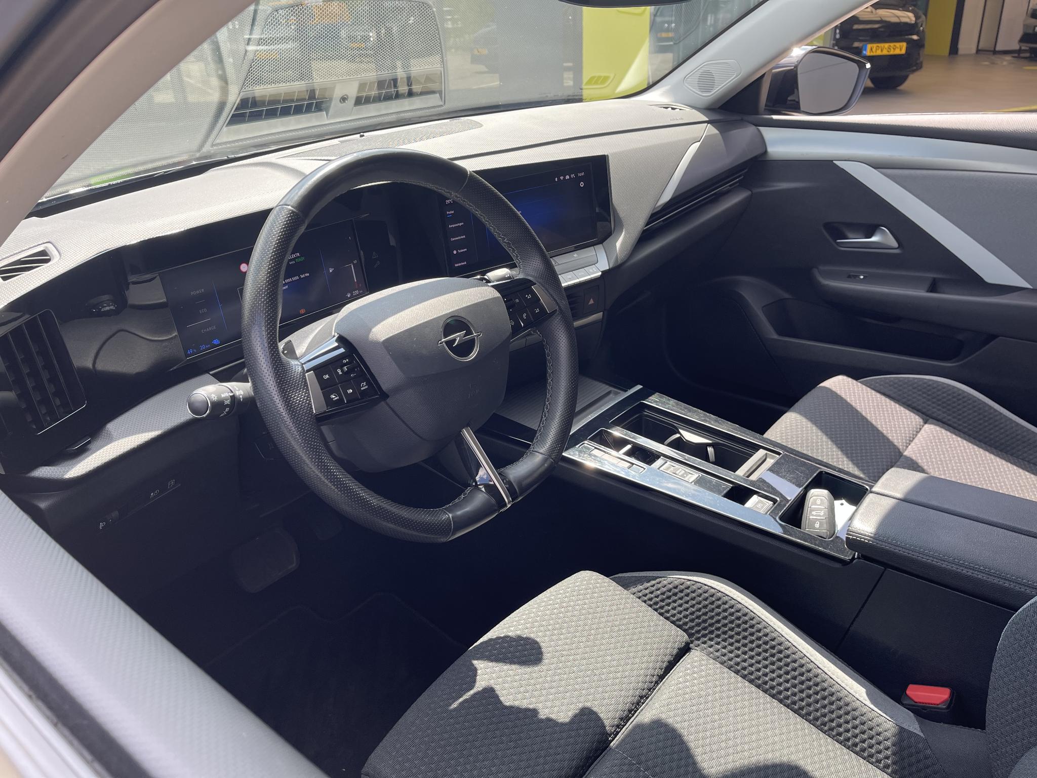 Foto van Opel Astra Sports Tourer