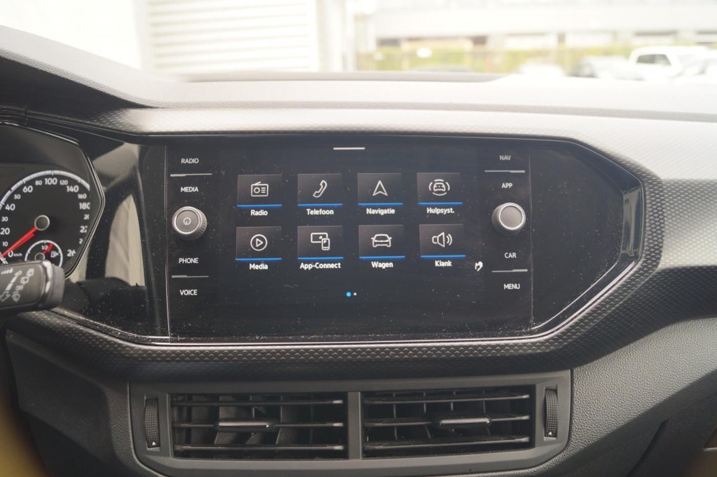 Foto van Volkswagen T-cross