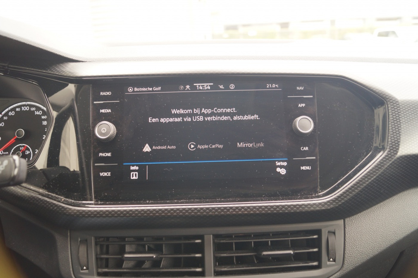 Foto van Volkswagen T-cross