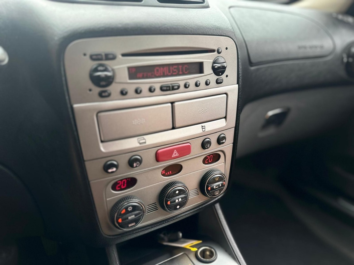 Foto van Alfa Romeo 147