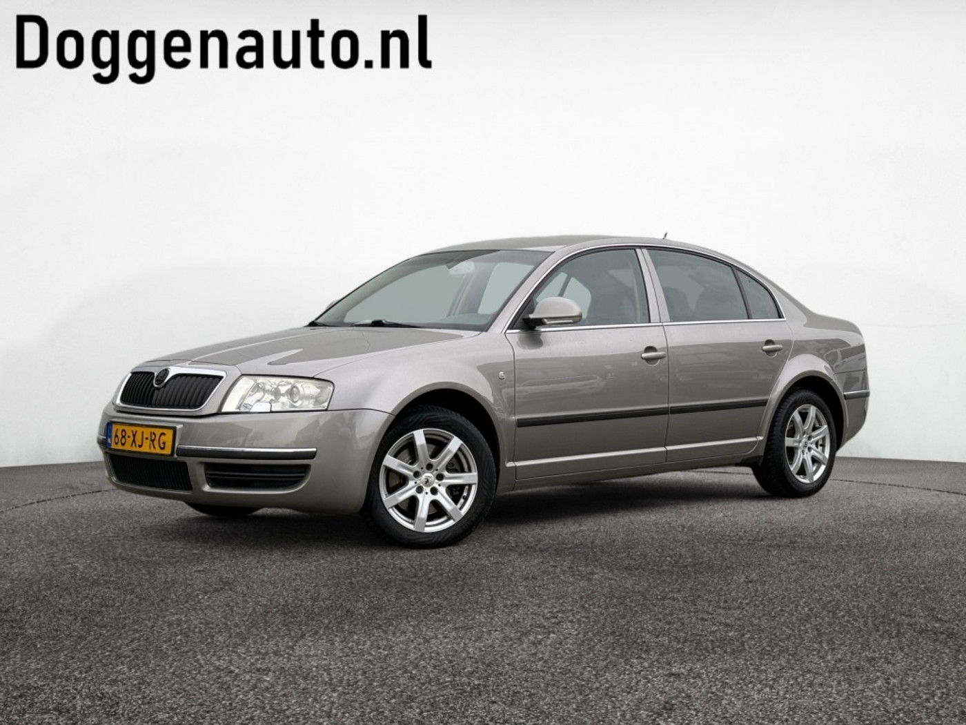 Skoda Superb 2.8 V6 Comfort origineel Nederlands onderhoudsboekje 2007 - voorkant