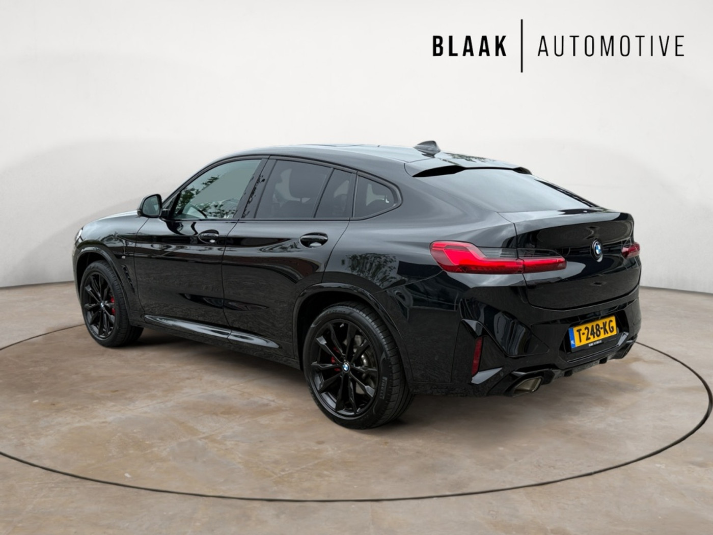 Foto van BMW X4 Xdrive20i