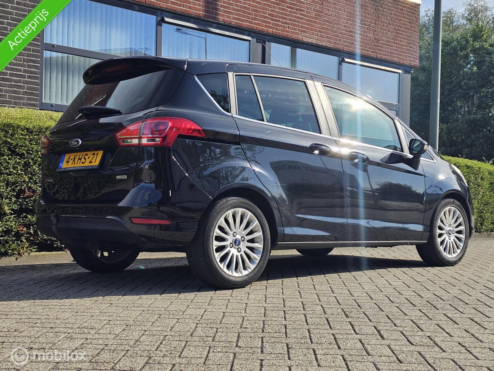 Foto van Ford B-max