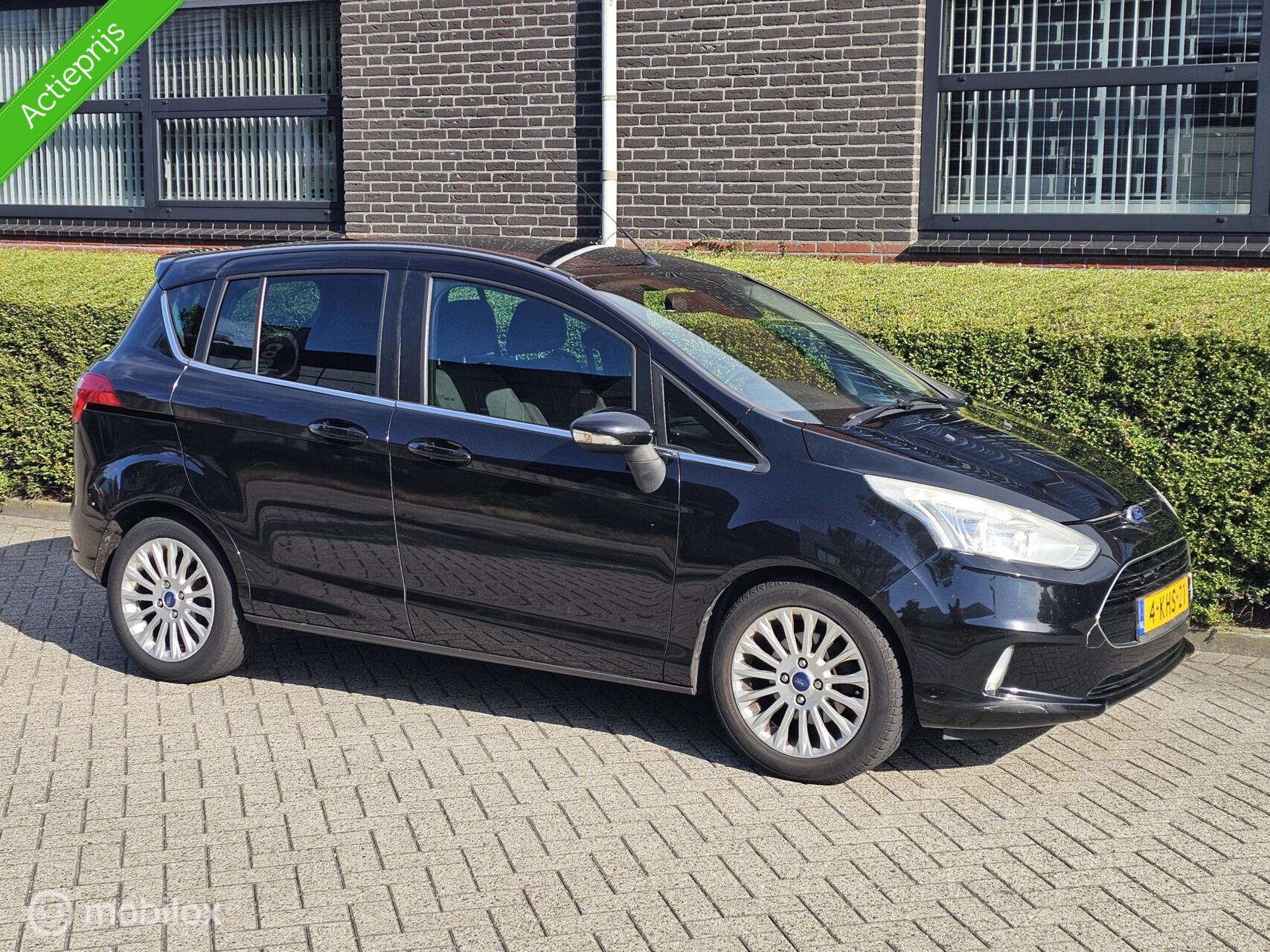 Foto van Ford B-max