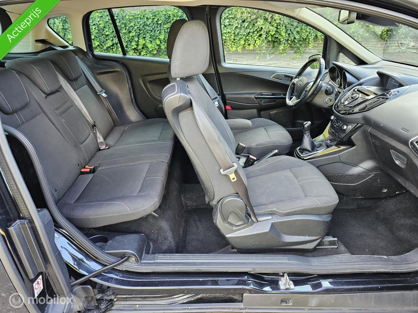 Foto van Ford B-max