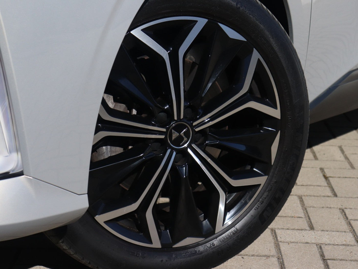 Foto van DS Ds4
