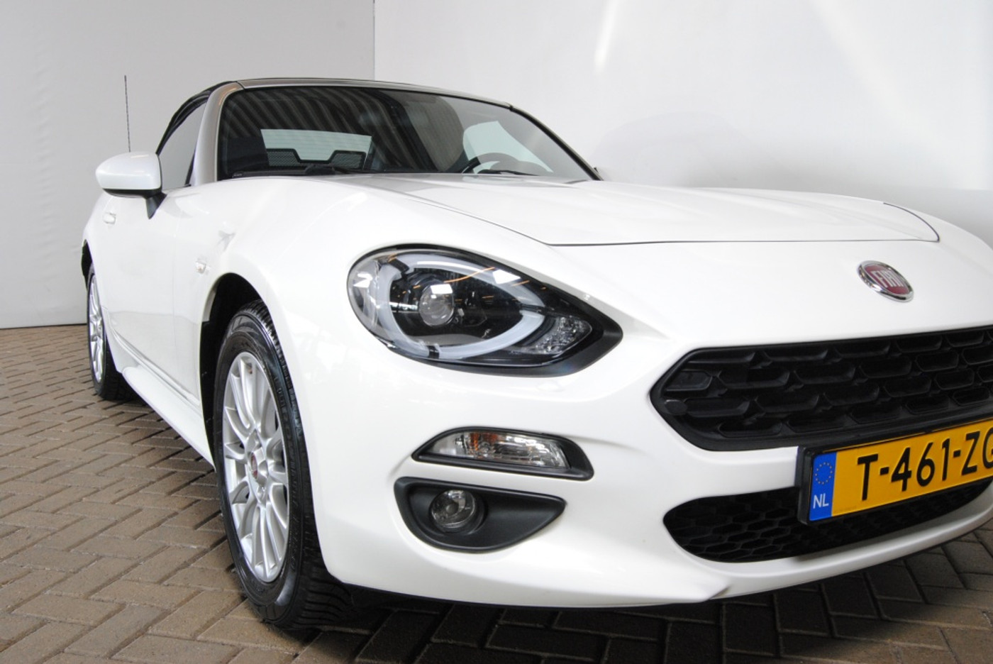 Foto van Fiat 124 Spider