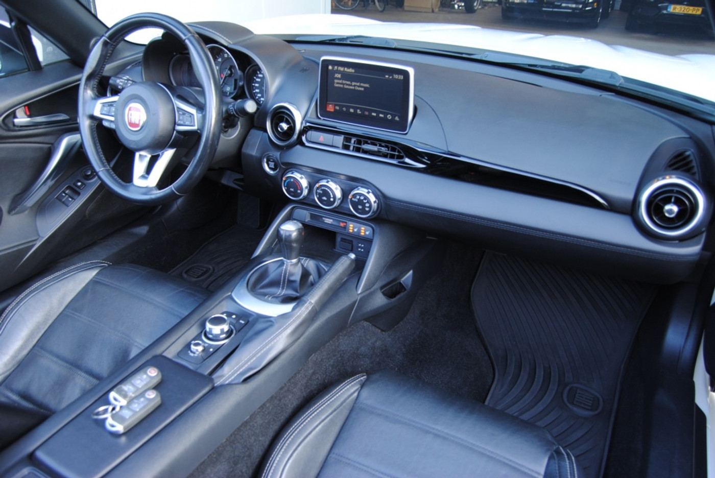 Foto van Fiat 124 Spider