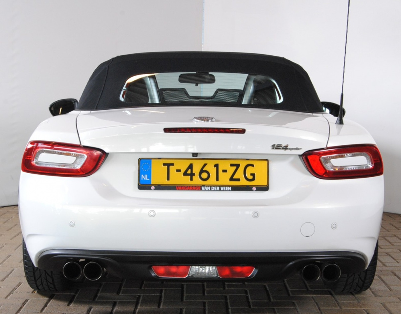 Foto van Fiat 124 Spider