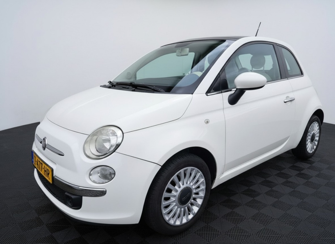 Fiat Fiat 500 1.2 Lounge | Airco | panorama 2010 - voorkant