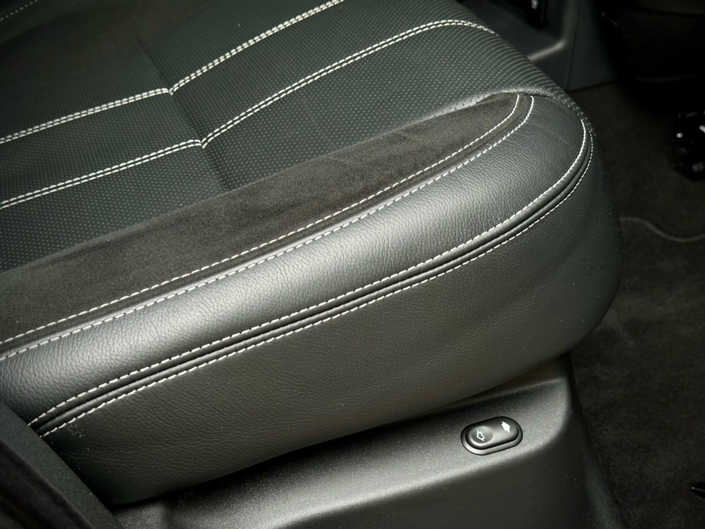 Foto van Land Rover Range Rover Velar