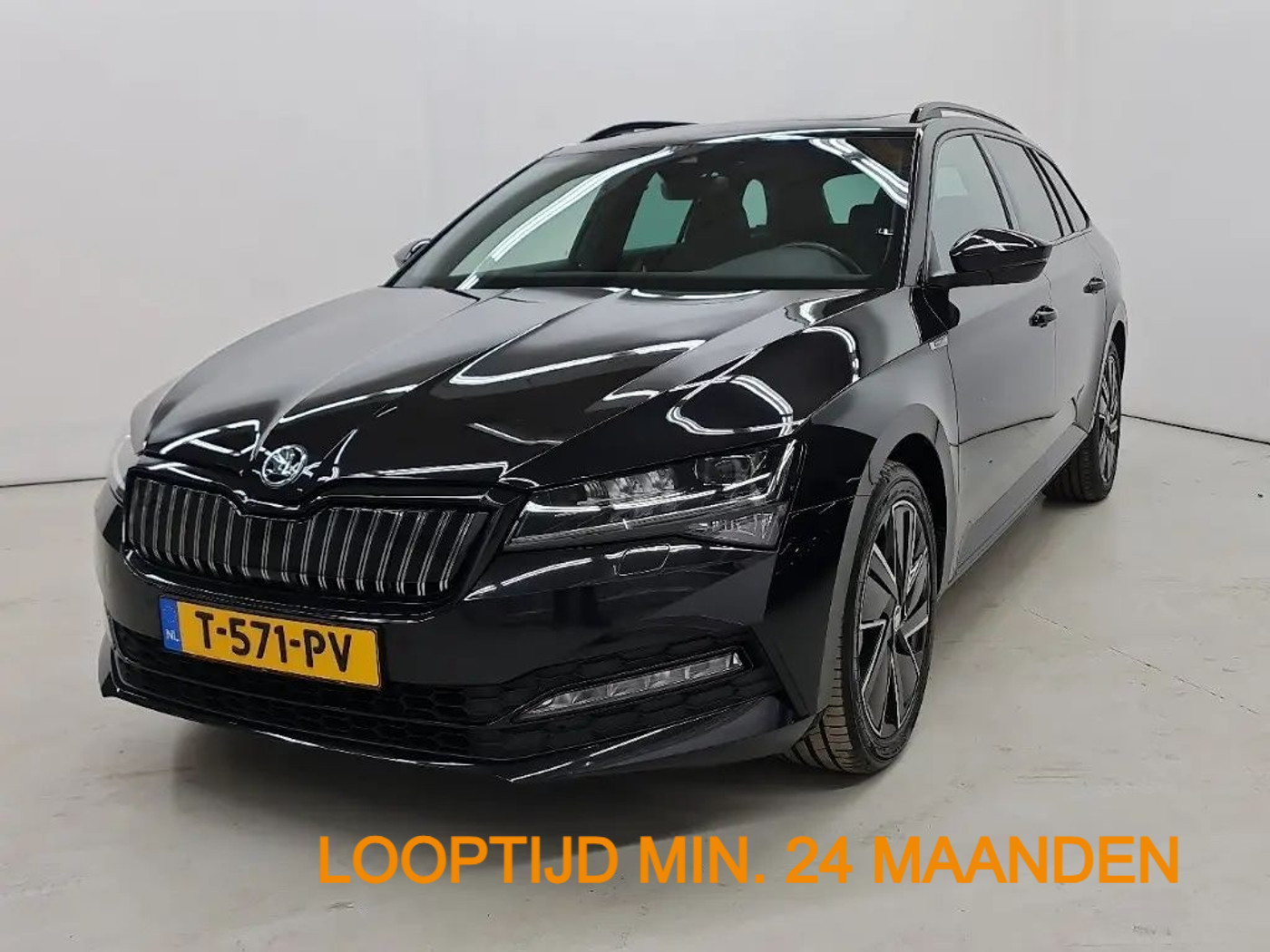 Skoda Superb 1.4 TSI iV Sp. Bns 2023 - voorkant