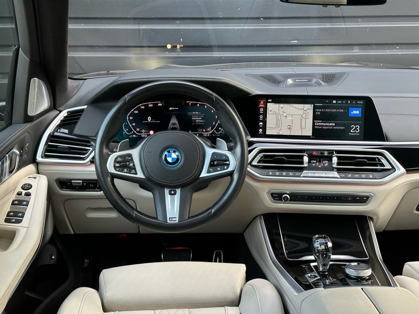Foto van BMW X5 Xdrive45e