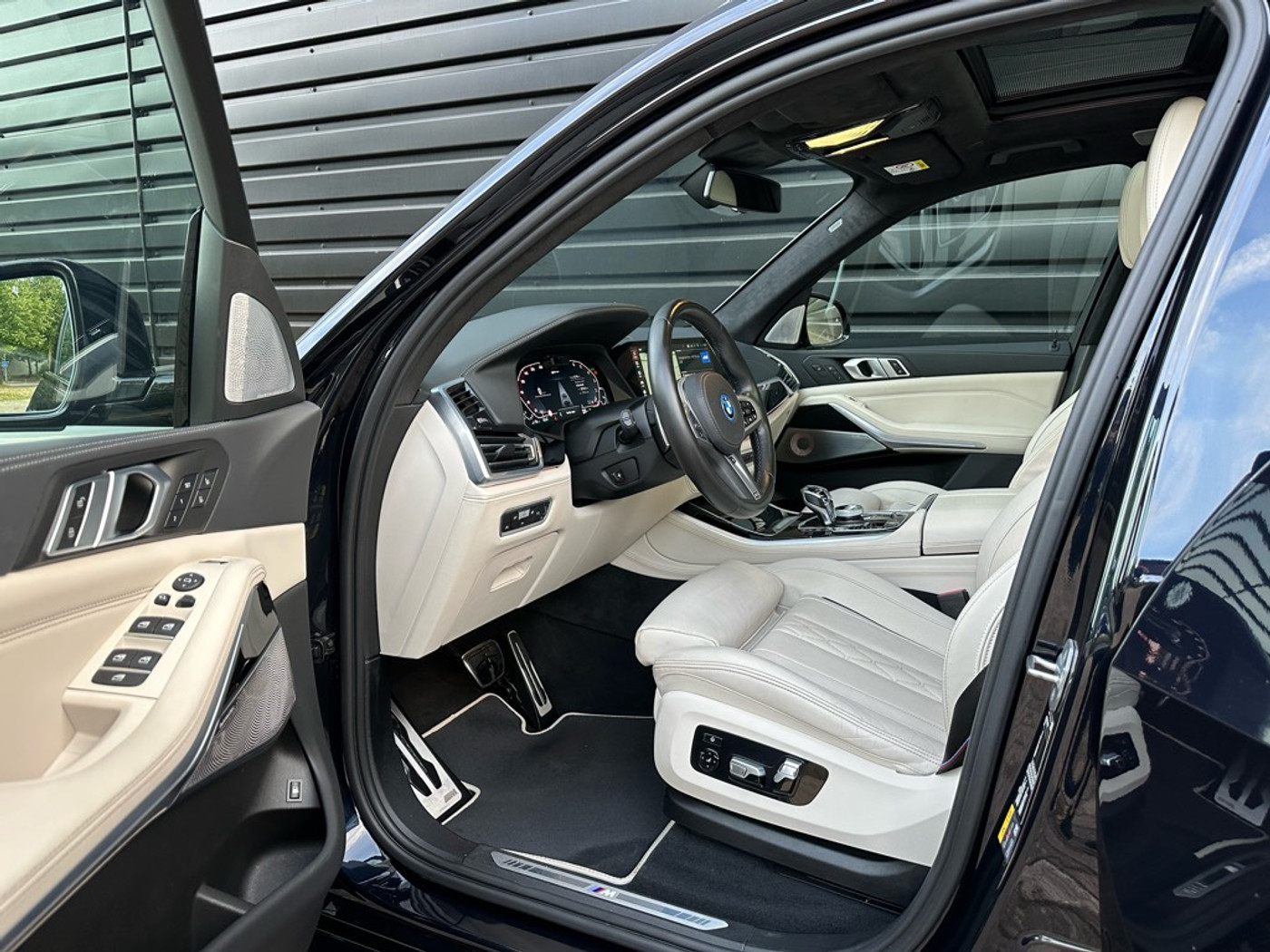 Foto van BMW X5 Xdrive45e