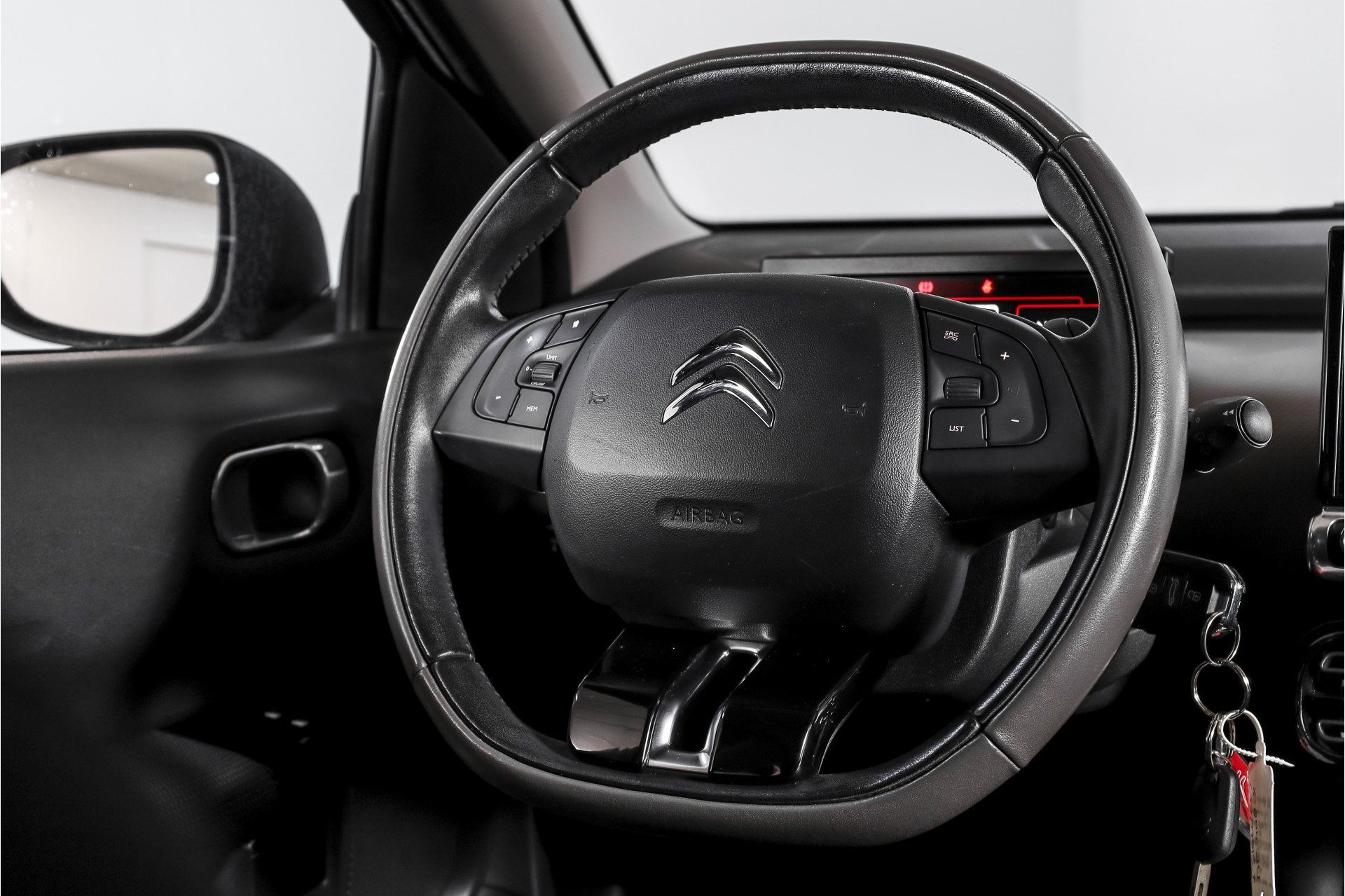 Foto van Citroen C4 Cactus