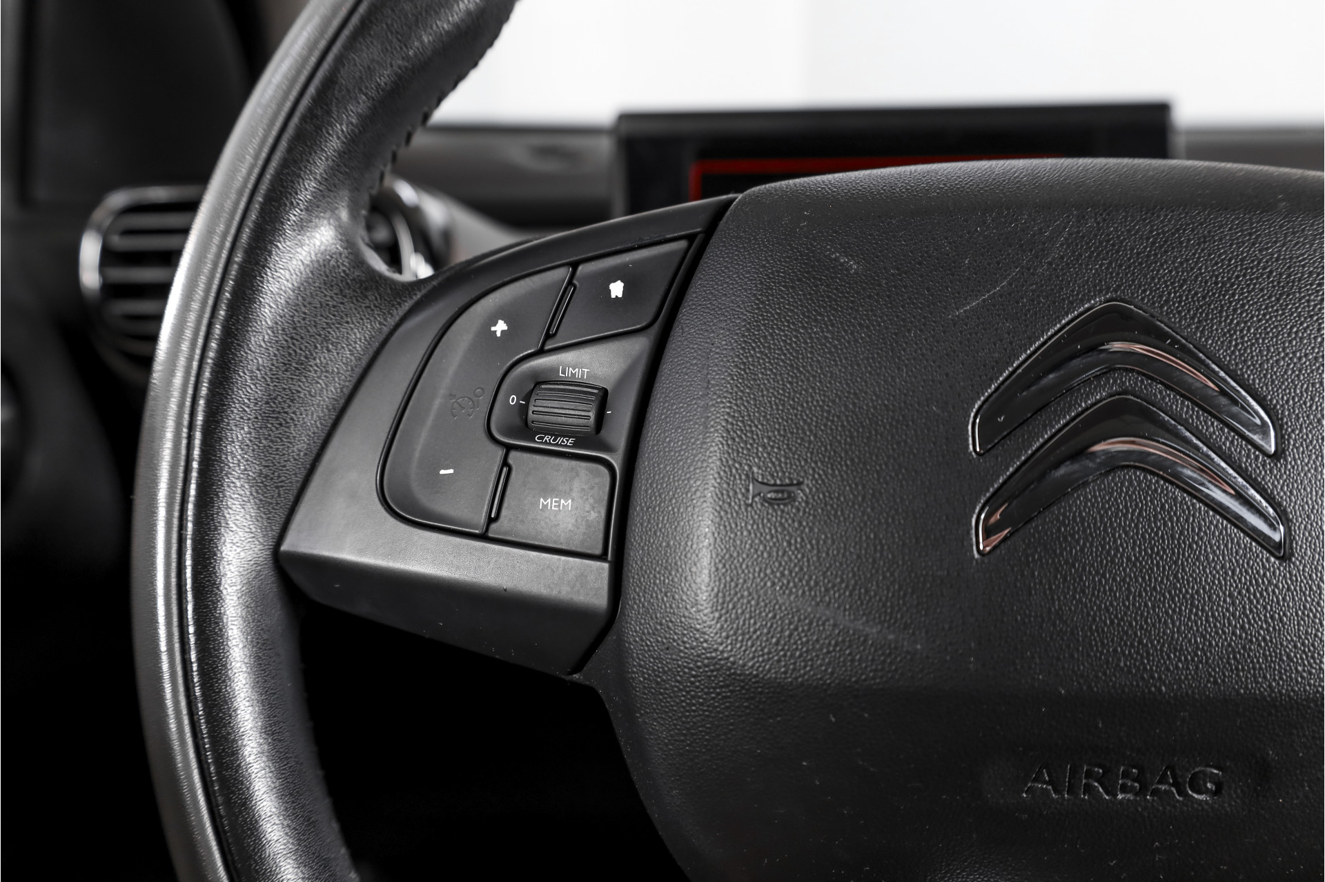 Foto van Citroen C4 Cactus