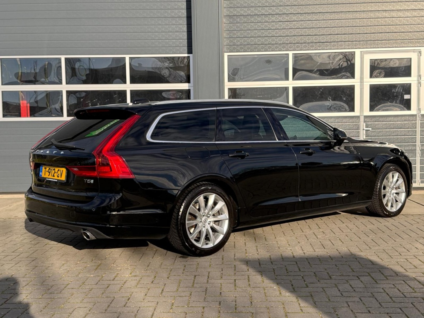 Foto van Volvo V90