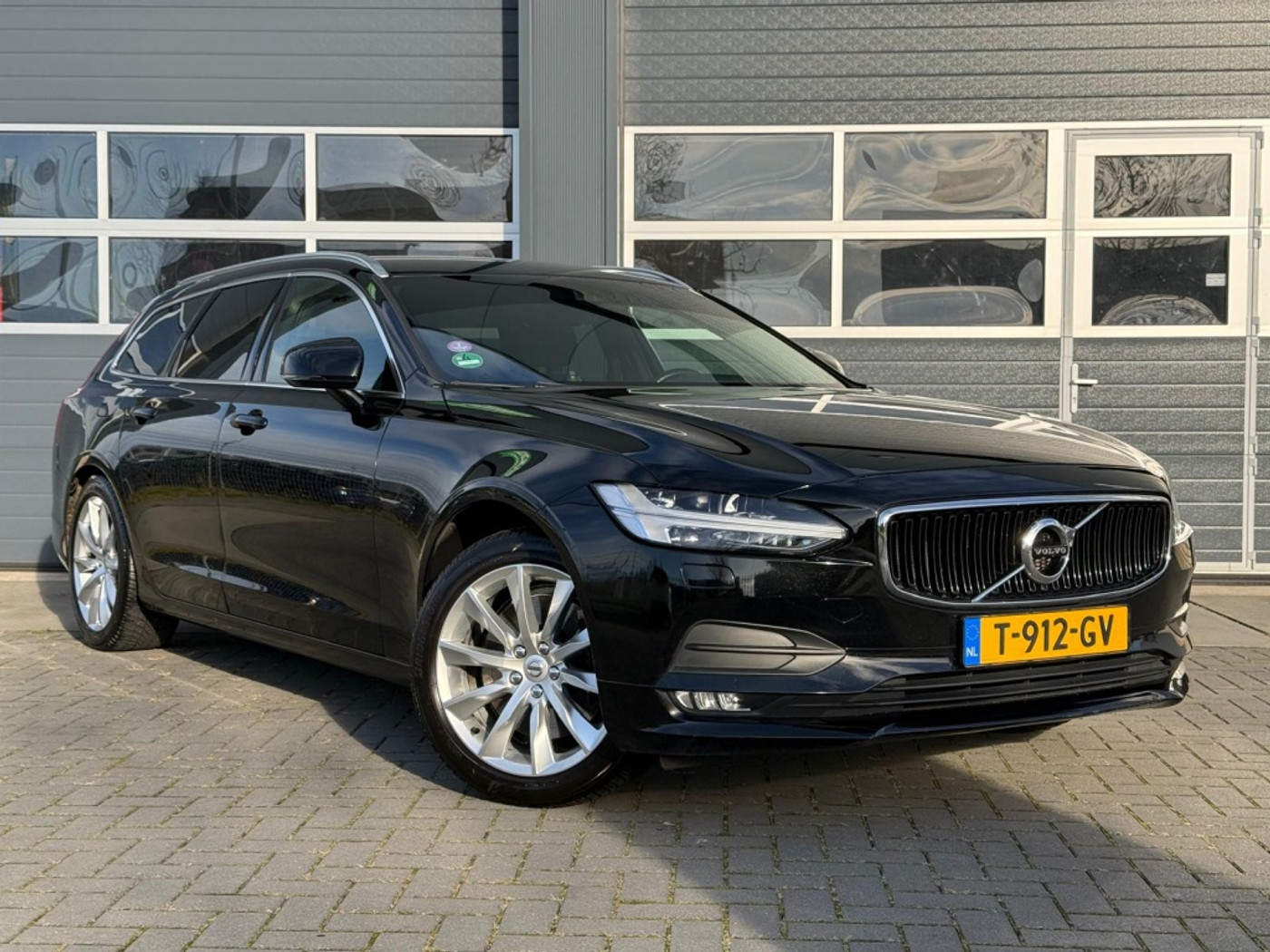 Foto van Volvo V90