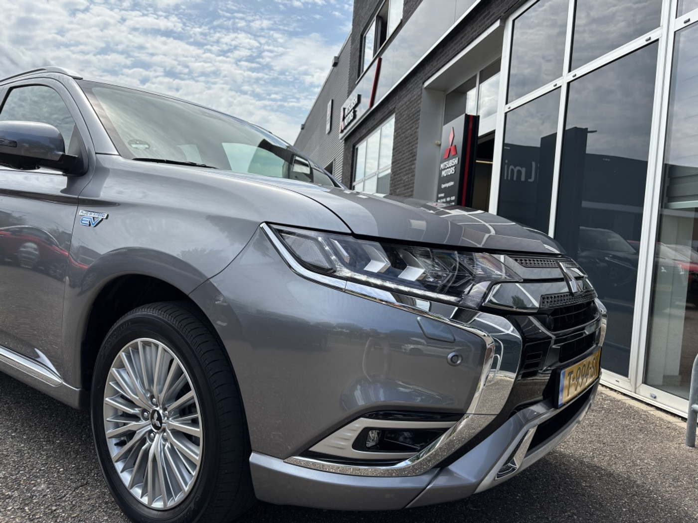 Foto van Mitsubishi Mitsubishi Outlander