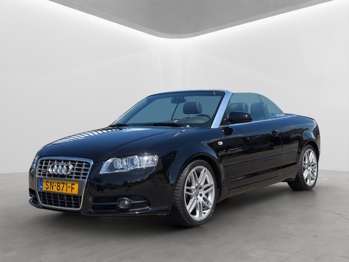 Audi Audi A4 Cabriolet 1.8 Turbo PDC Nieuwe koppeling Clima 2009 - voorkant