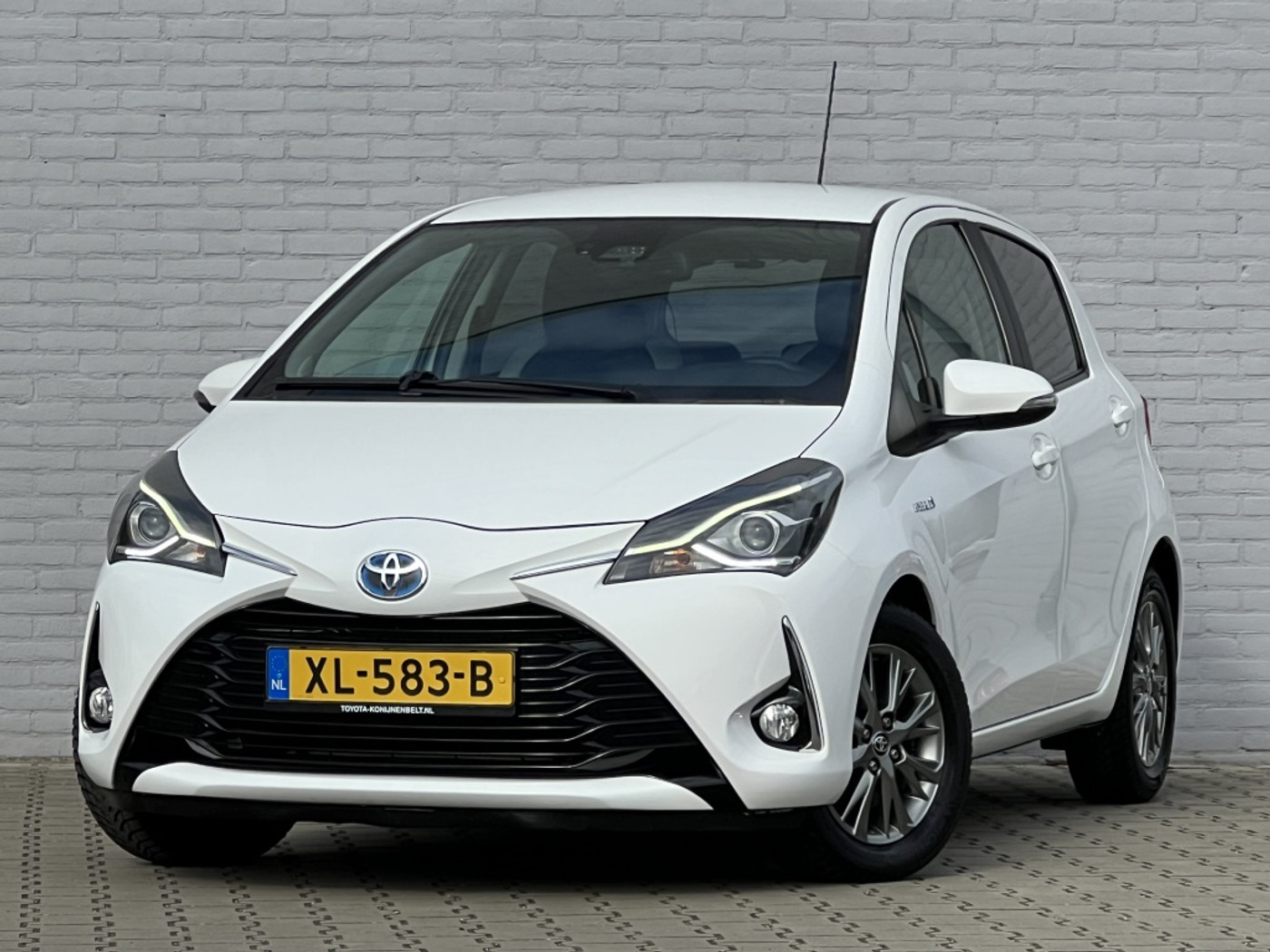 Foto van Toyota Toyota Yaris Hybrid