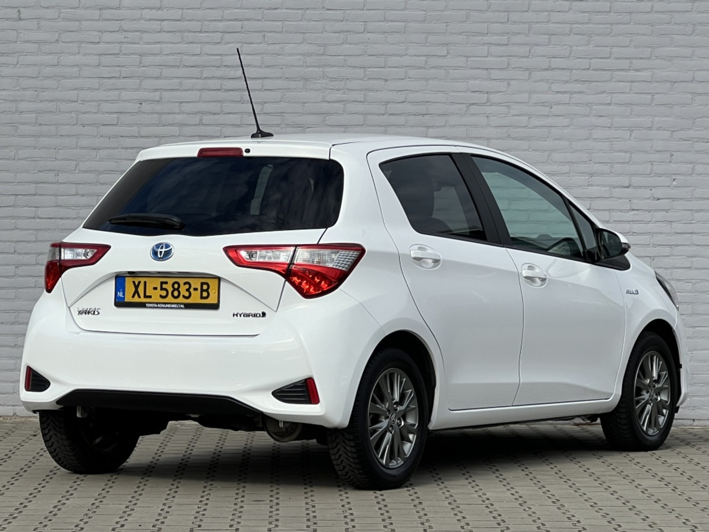 Foto van Toyota Toyota Yaris Hybrid