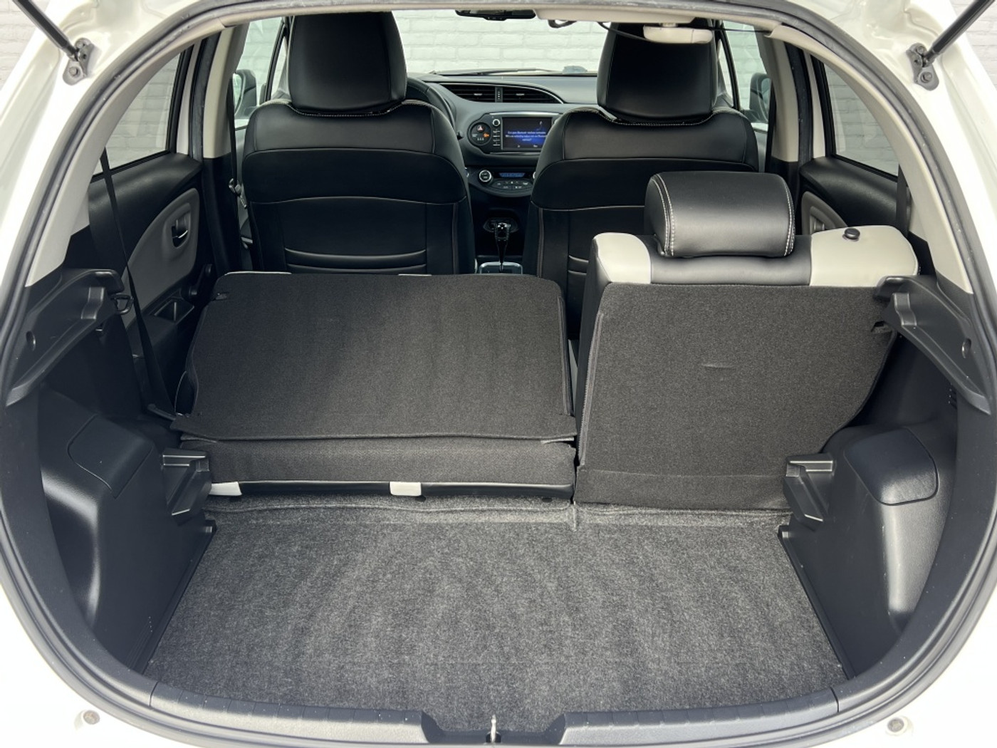 Foto van Toyota Toyota Yaris Hybrid