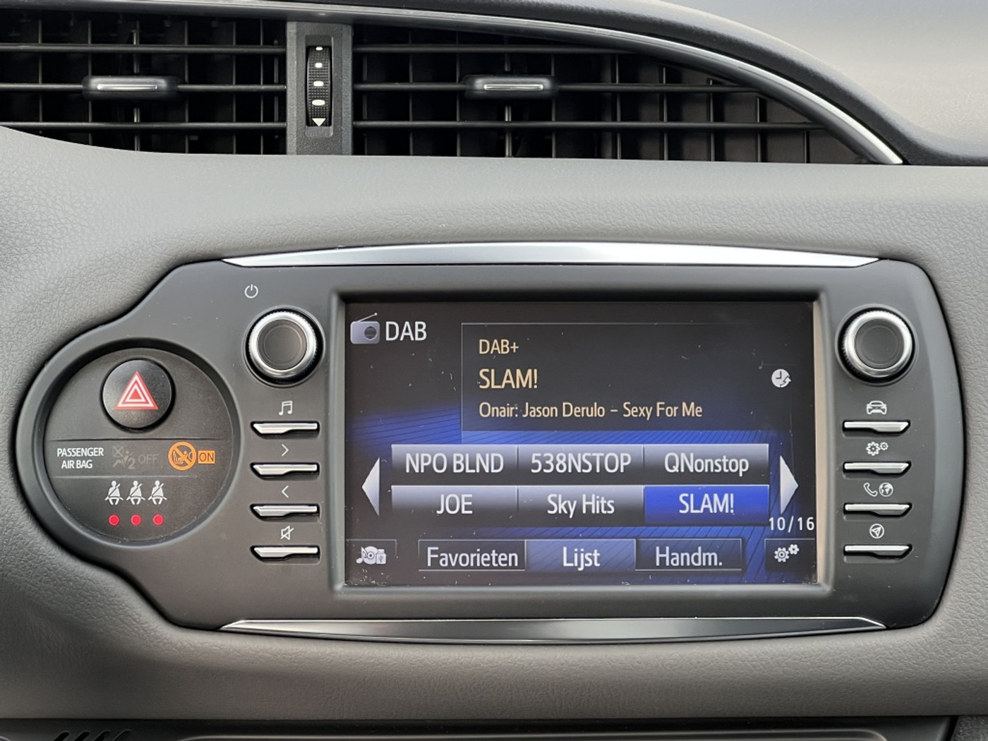 Foto van Toyota Toyota Yaris Hybrid