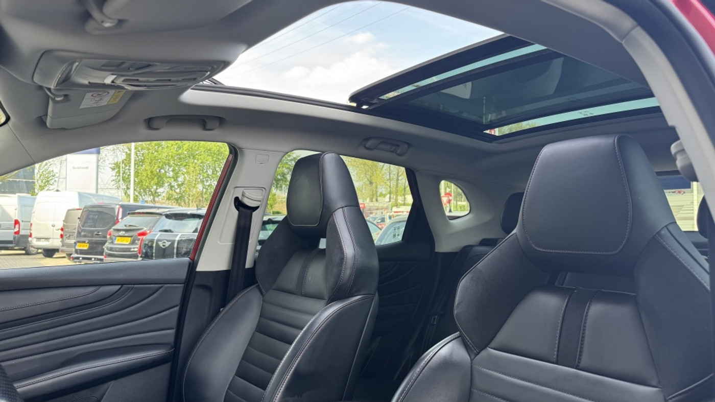 Foto van MG MG Ehs Plug-in Hybrid