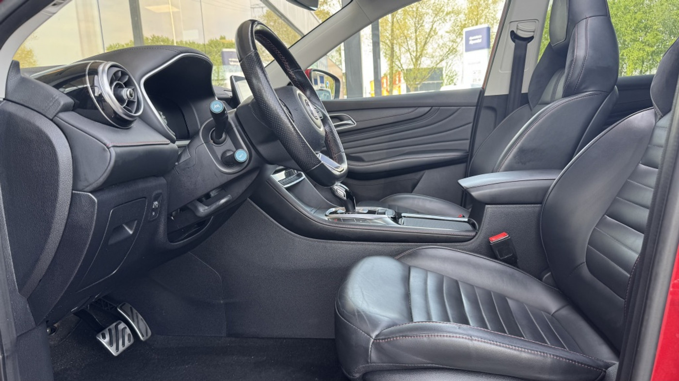 Foto van MG MG Ehs Plug-in Hybrid