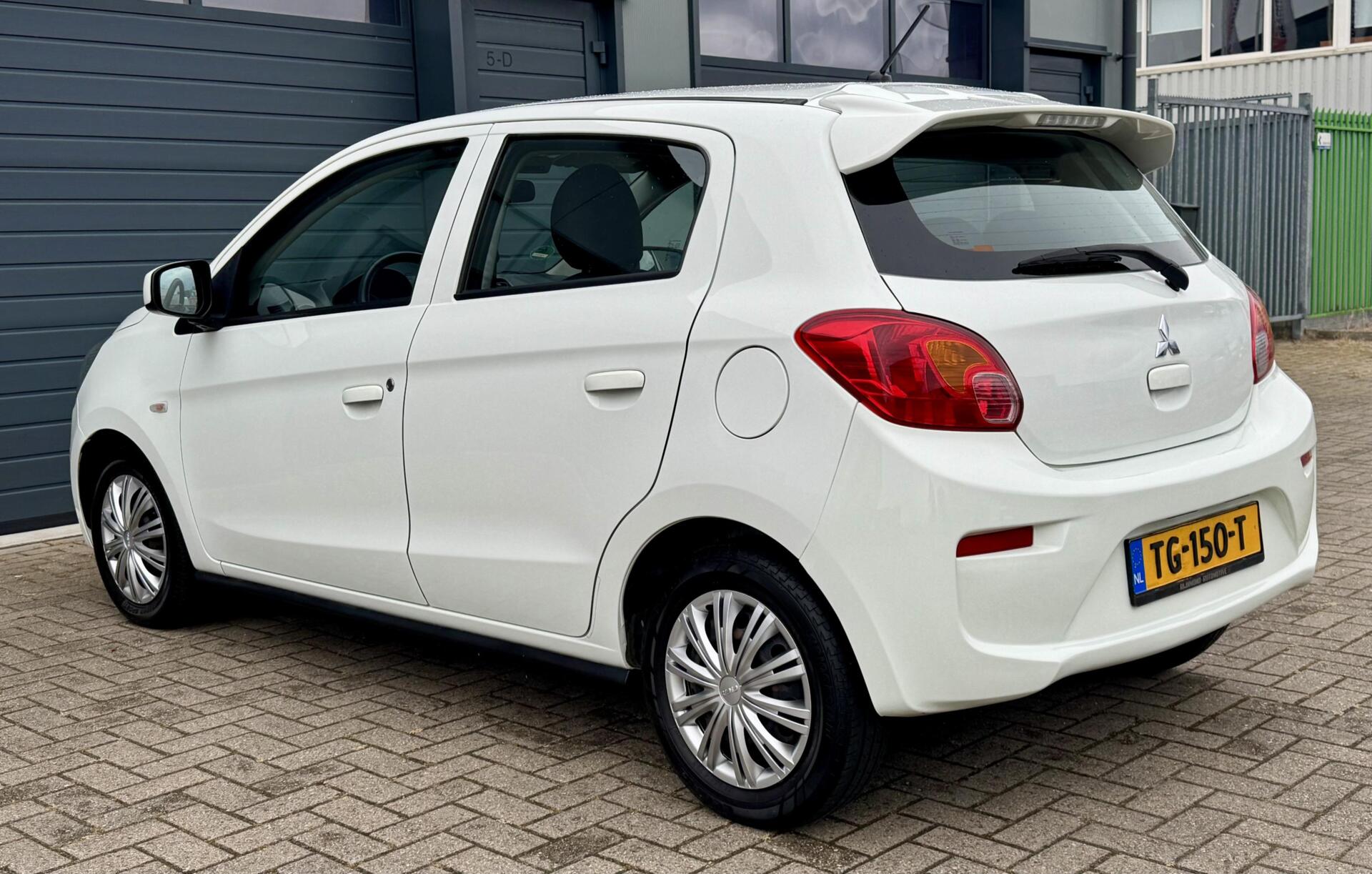 Foto van Mitsubishi Mitsubishi Space Star