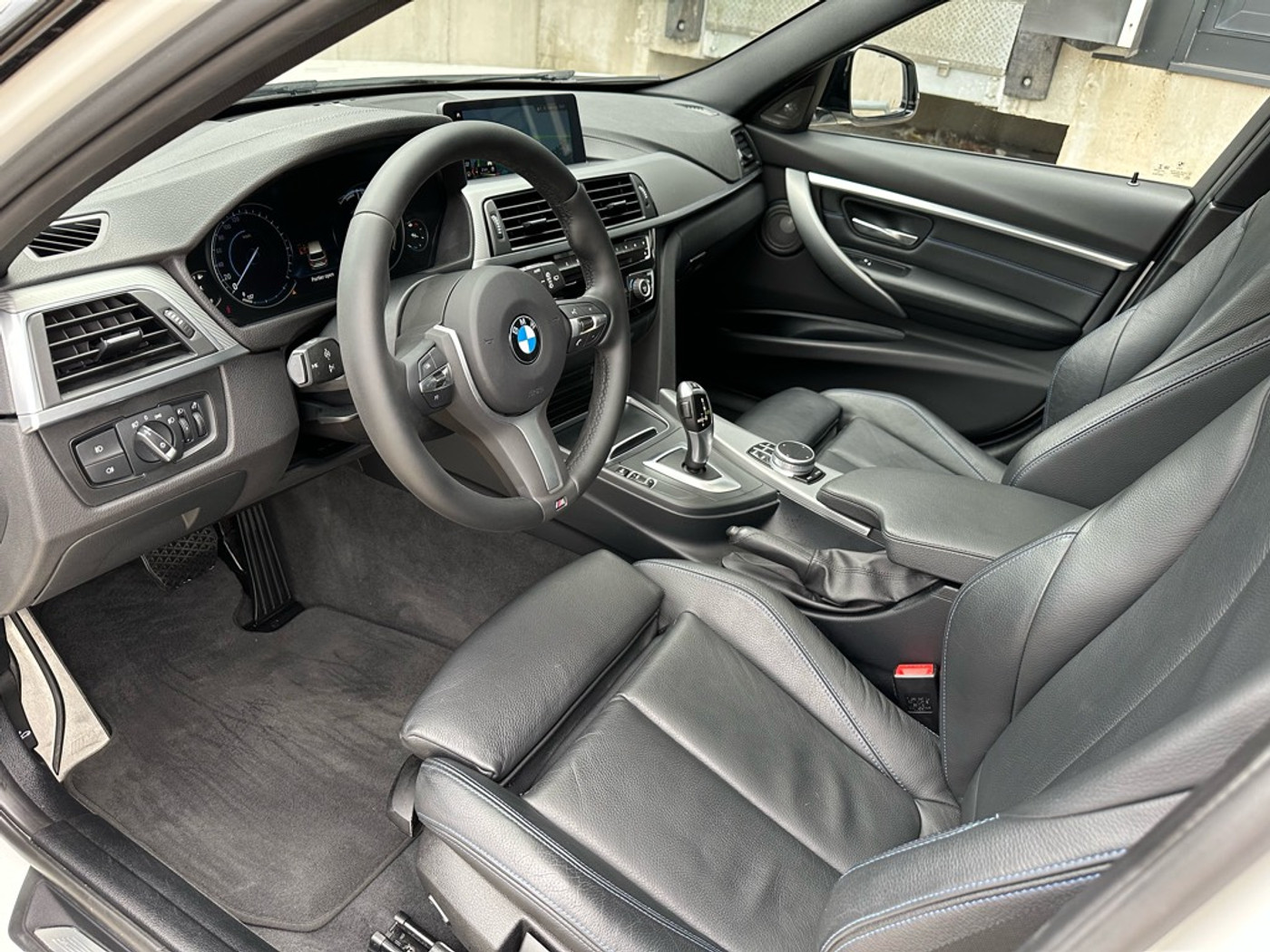 Foto van BMW 320i