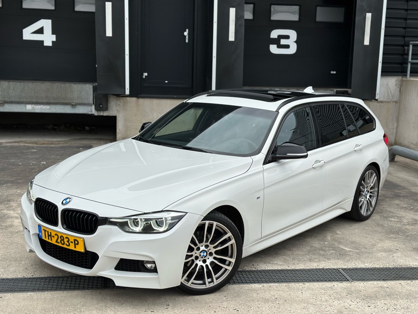 Foto van BMW 320i