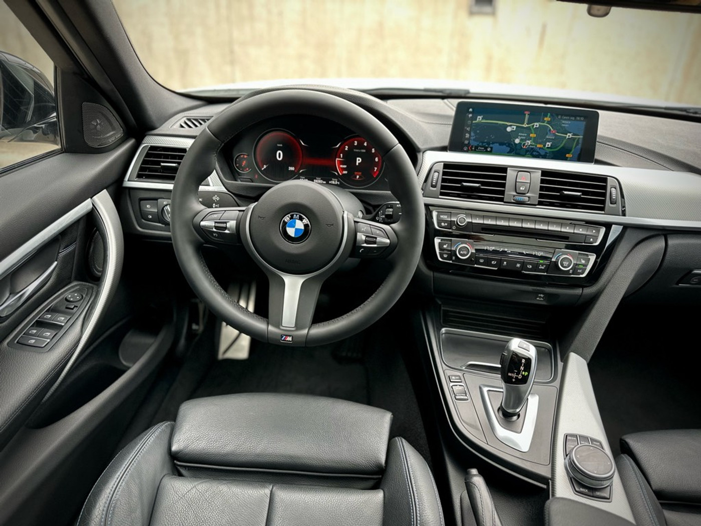 Foto van BMW 320i