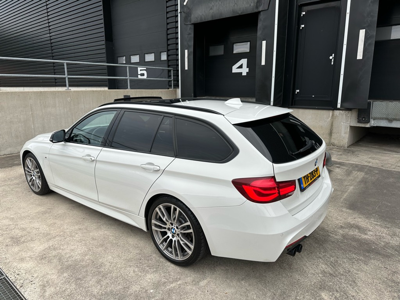 Foto van BMW 320i