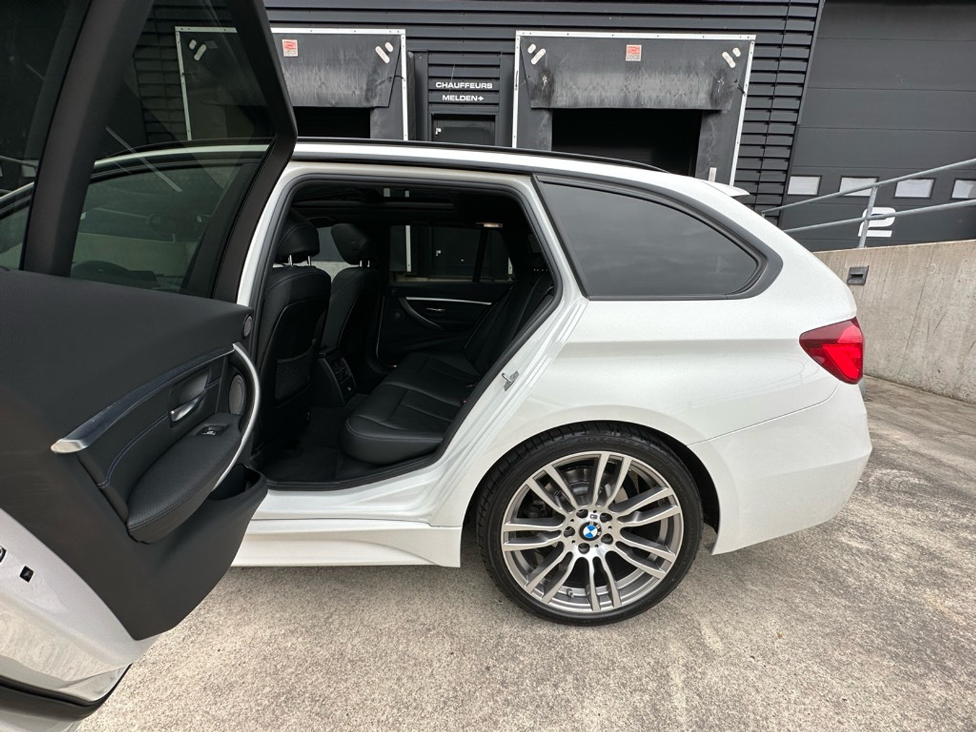 Foto van BMW 320i