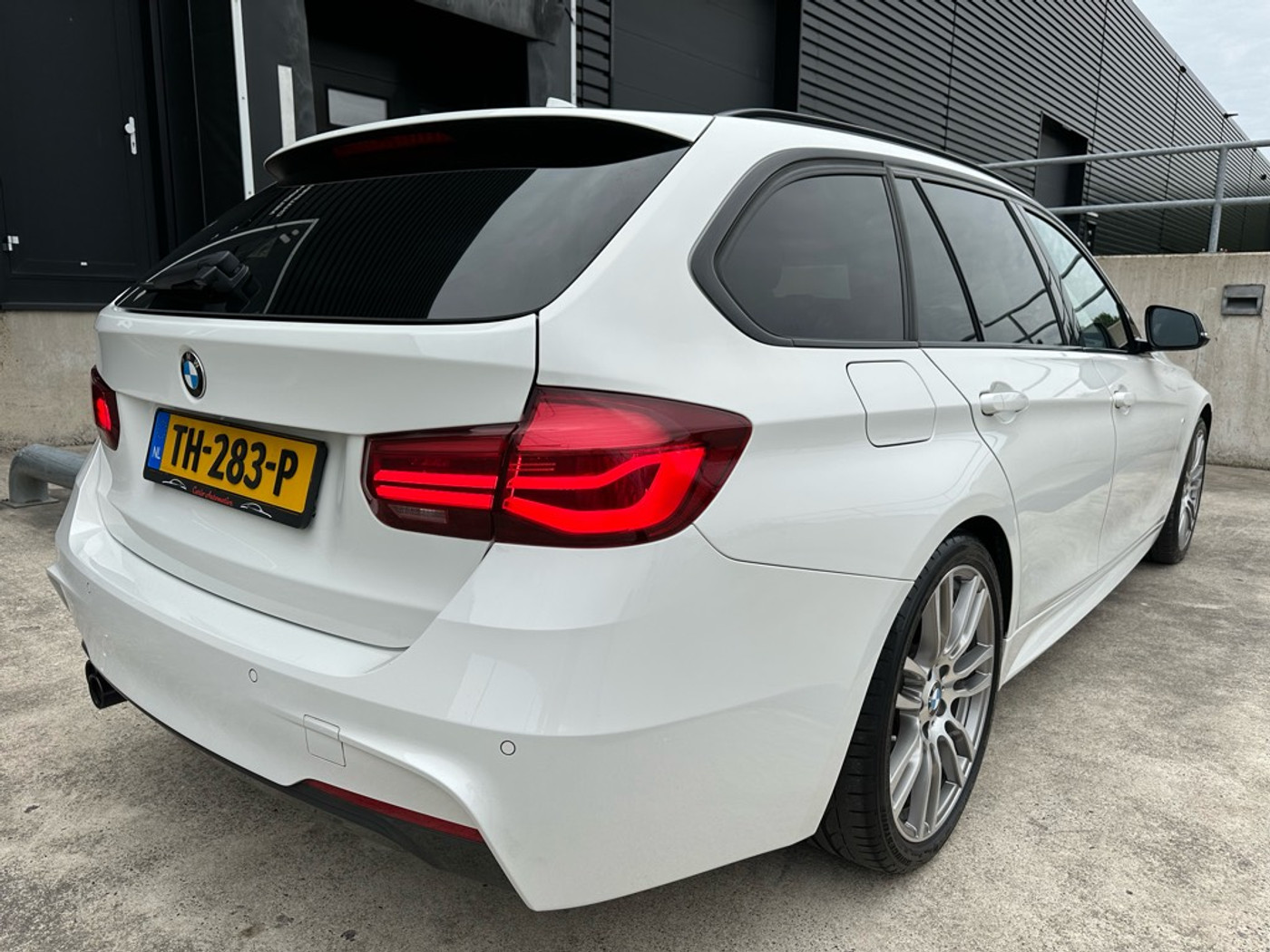 Foto van BMW 320i