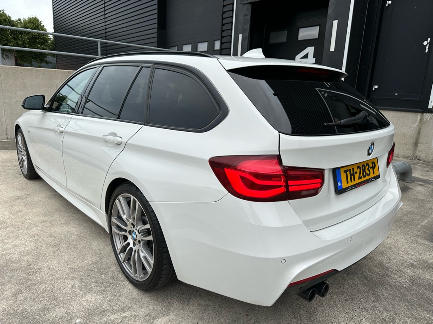 Foto van BMW 320i