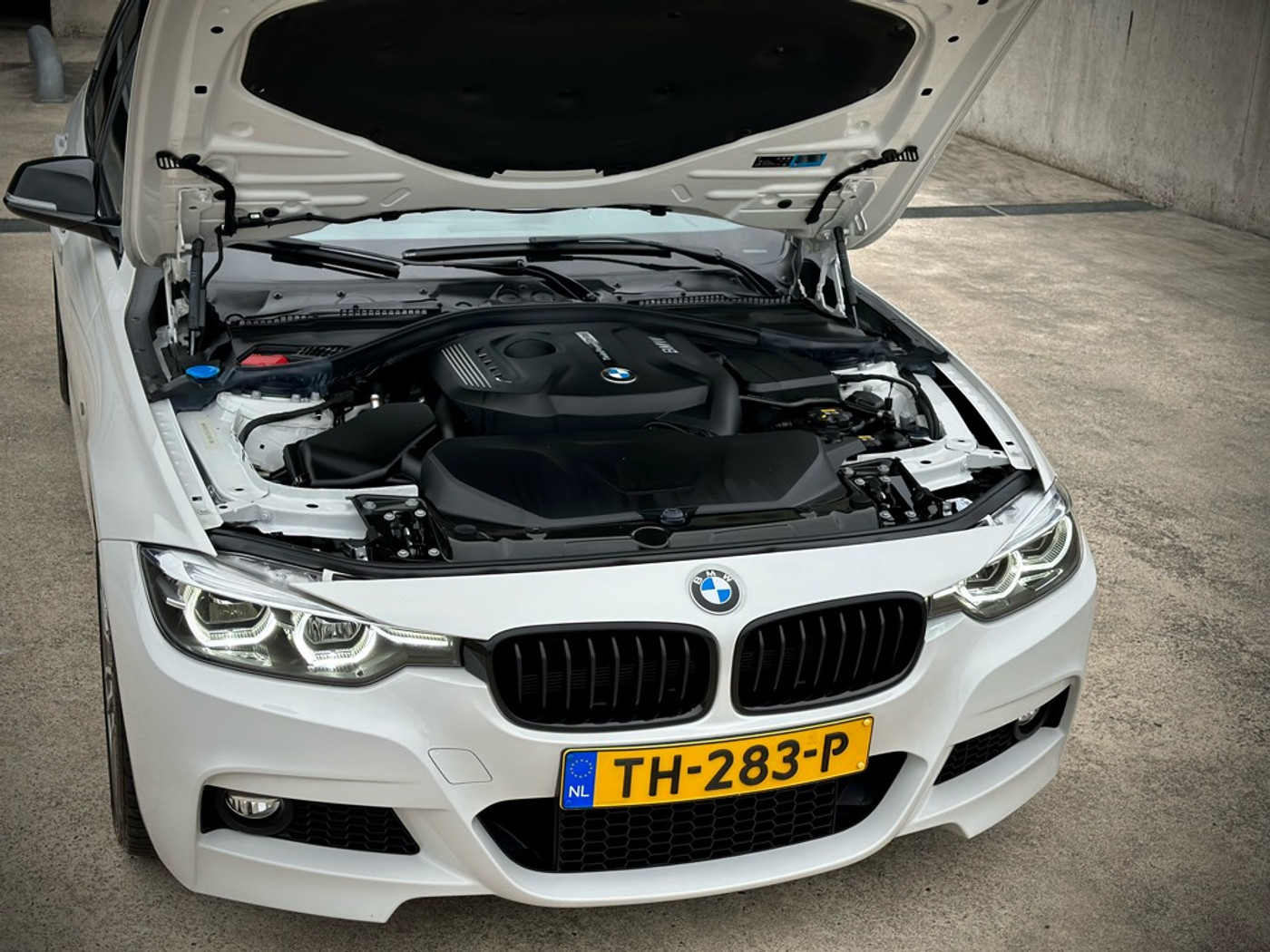 Foto van BMW 320i