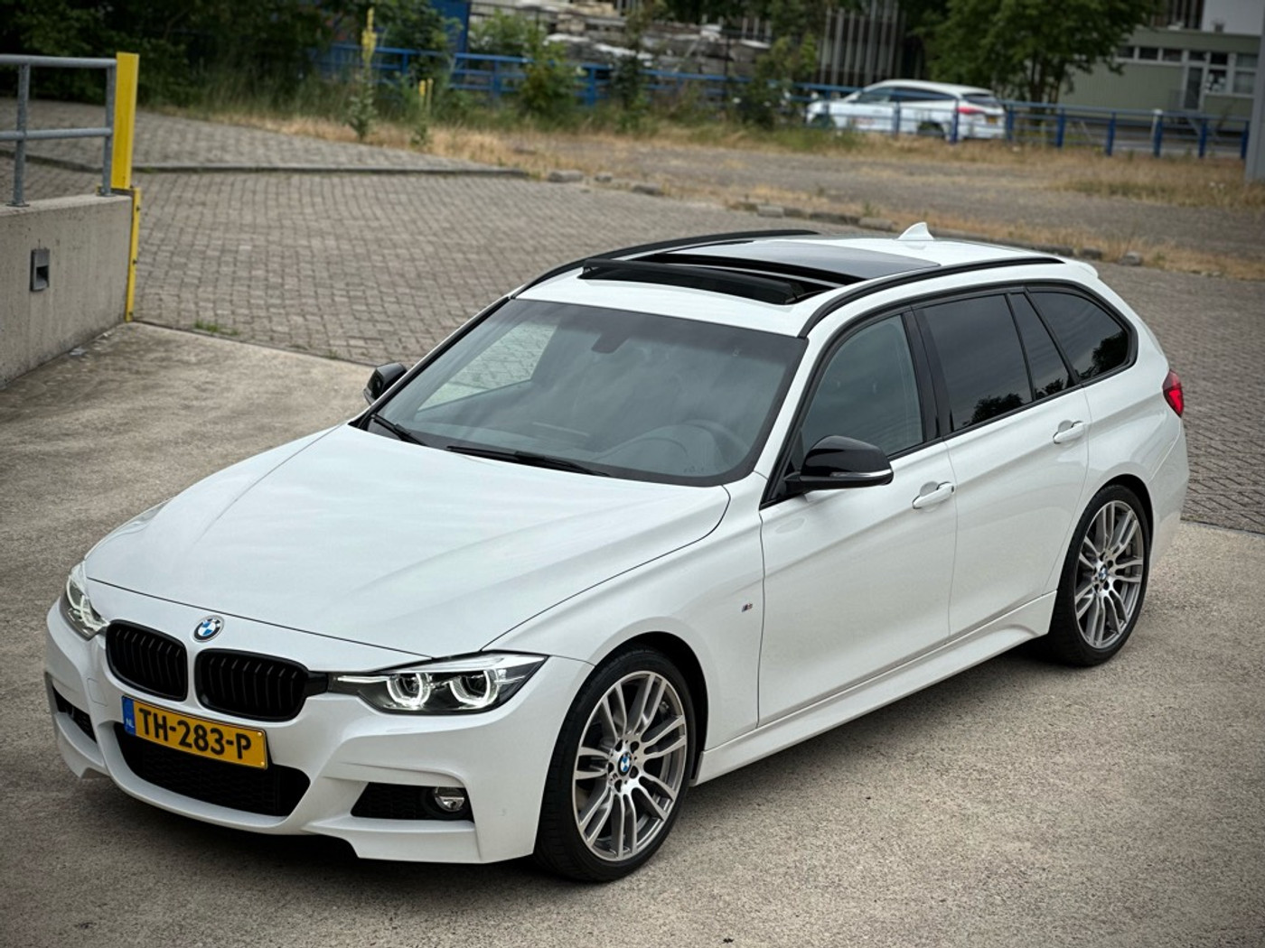 Foto van BMW 320i
