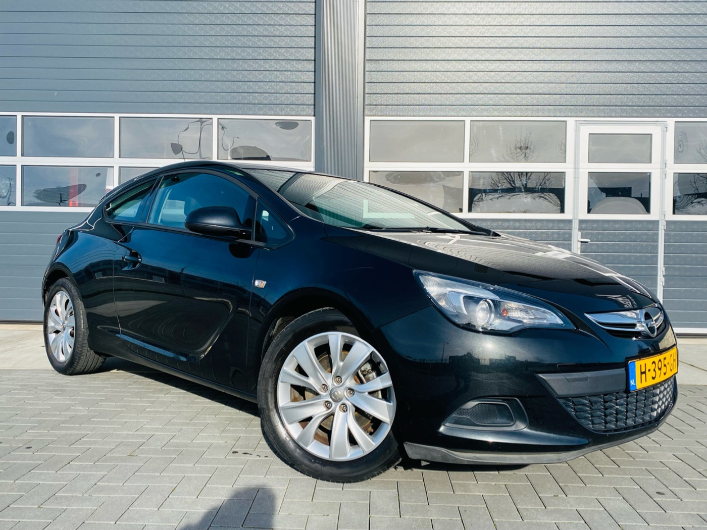 Foto van Opel Astra GTC