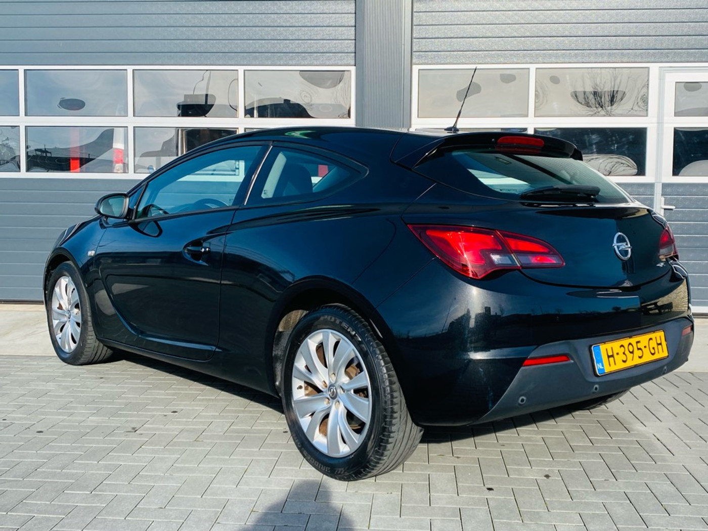Foto van Opel Astra GTC