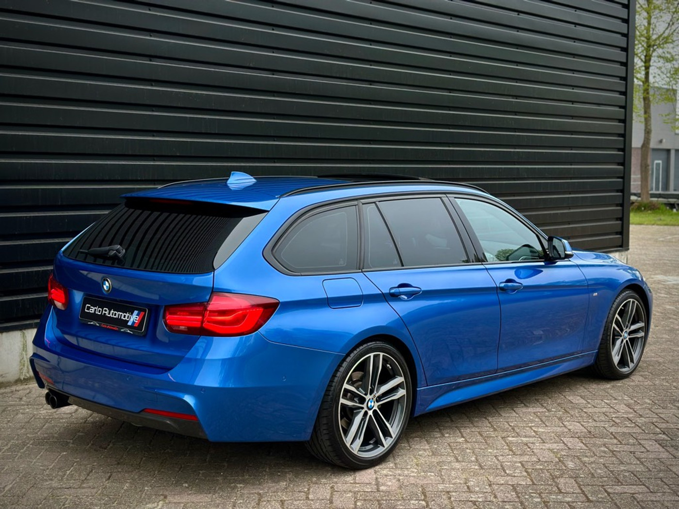 Foto van BMW 320i