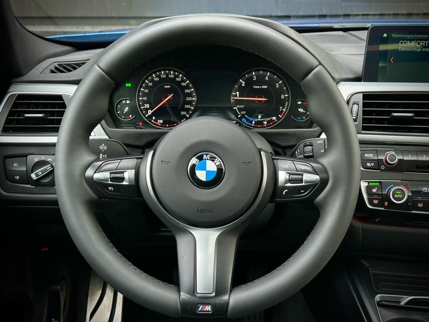 Foto van BMW 320i