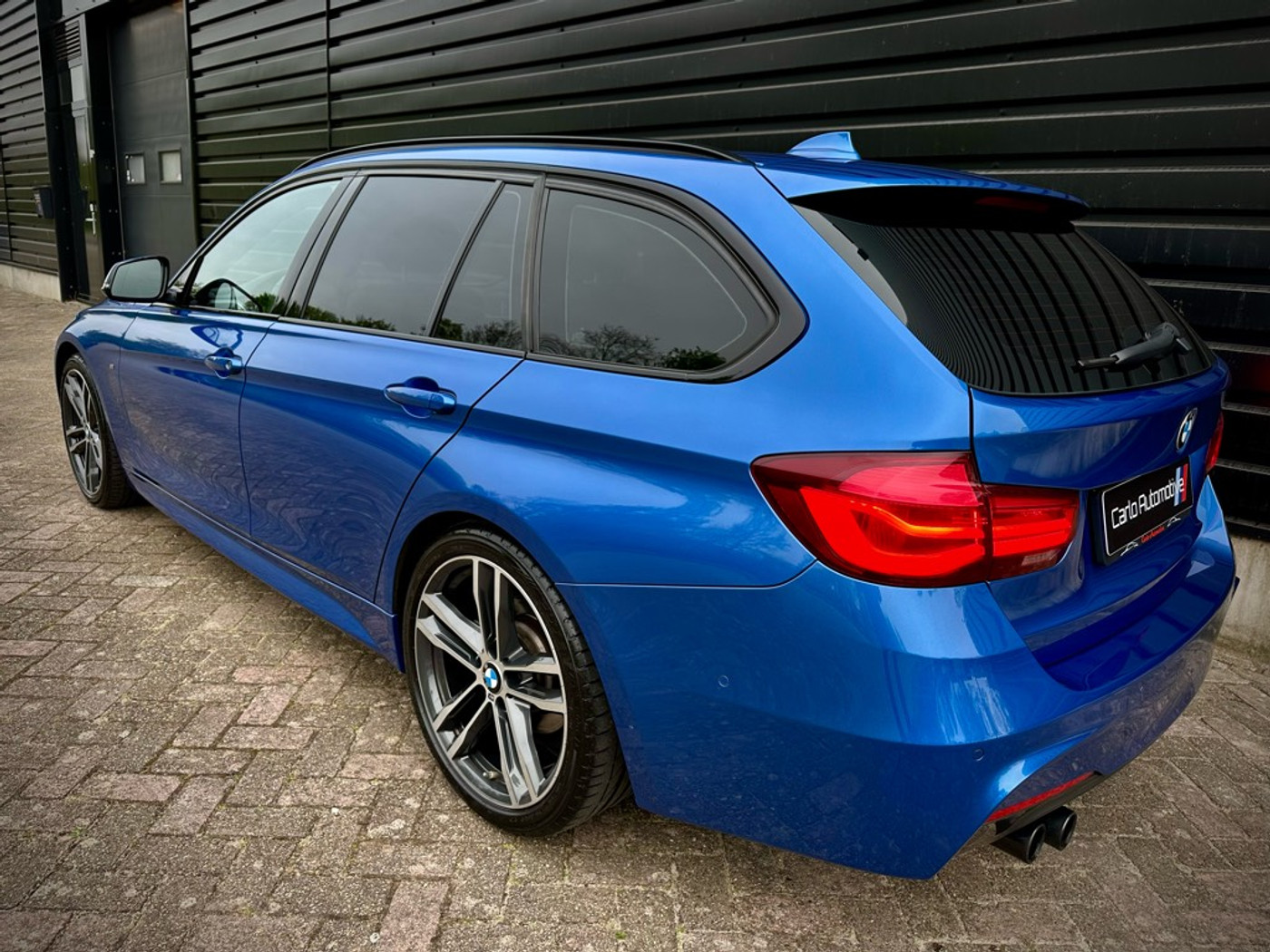 Foto van BMW 320i