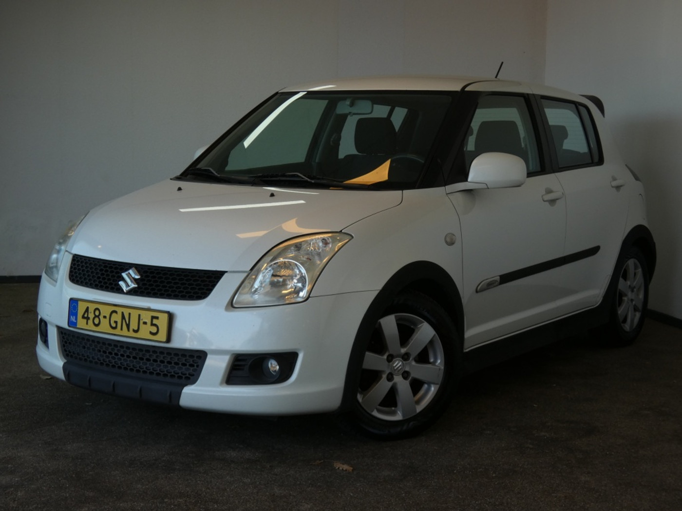 Suzuki Swift 1.3 Shogun 2008 - voorkant