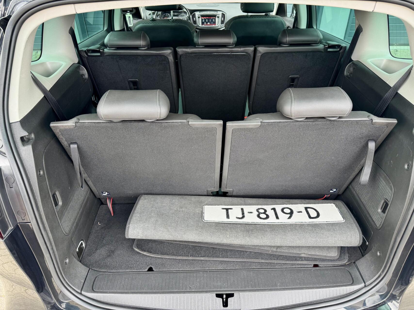 Foto van Opel Zafira Tourer