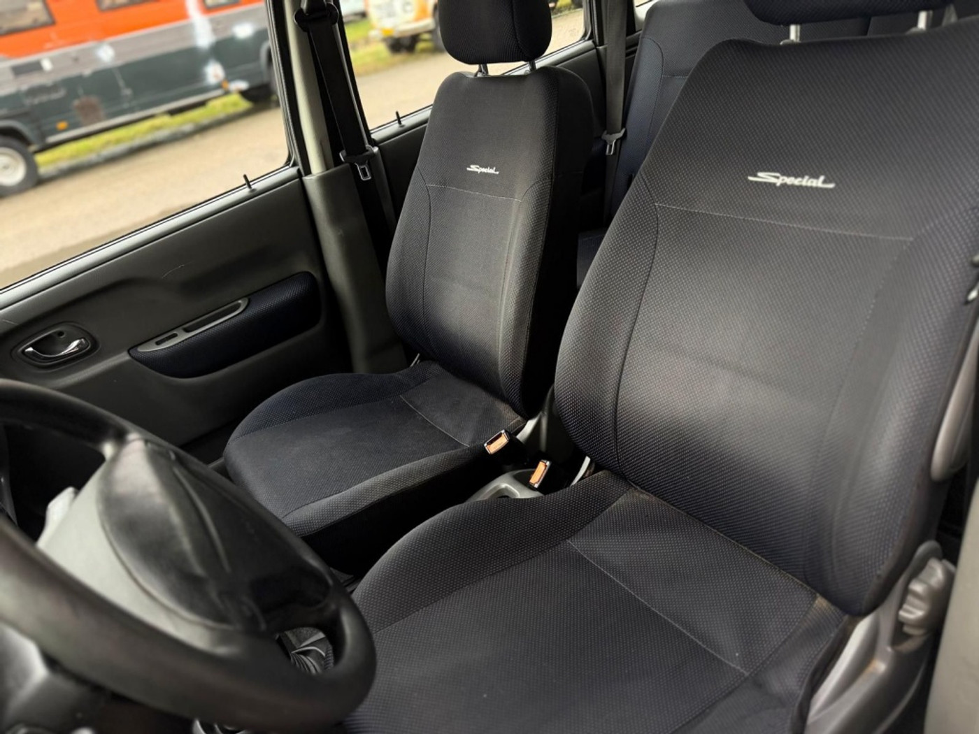 Foto van Suzuki Wagon R